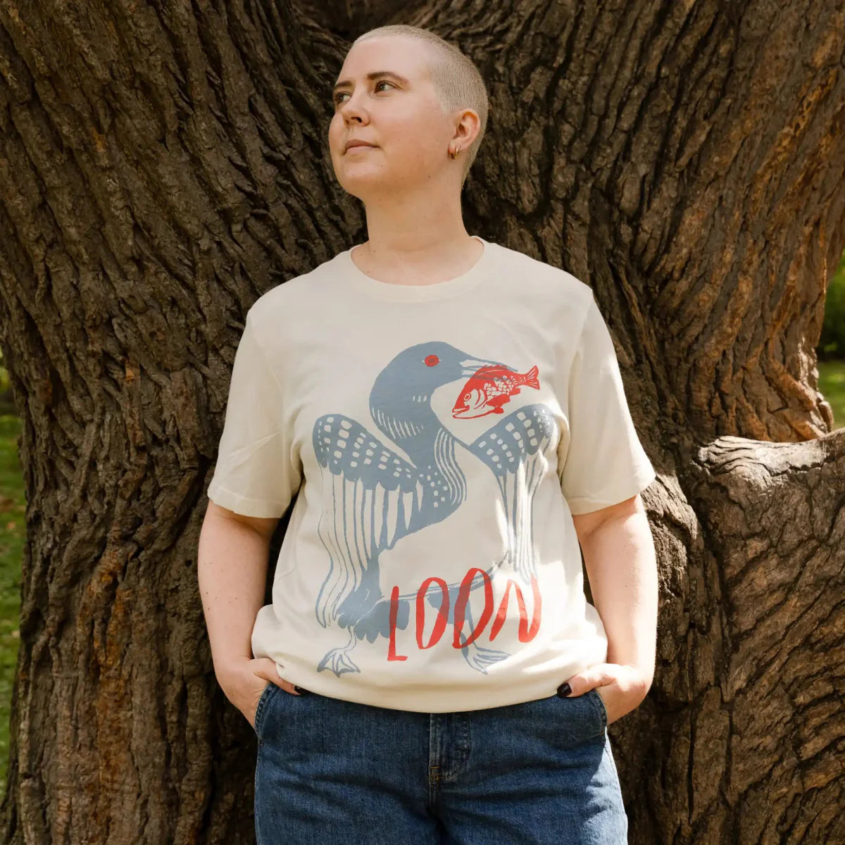 Lightweight Cotton T-Shirt - Loon Graphic Tee - Birdwatching Waterbird Nature Style