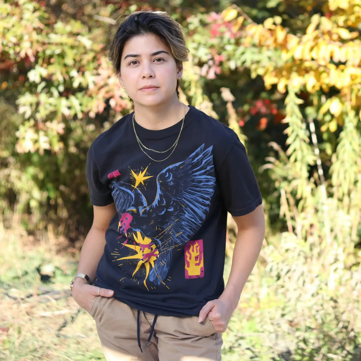 Cotton Graphic T-Shirt - Turkey Vulture Tee - Wildlife Birdwatching Nature Style